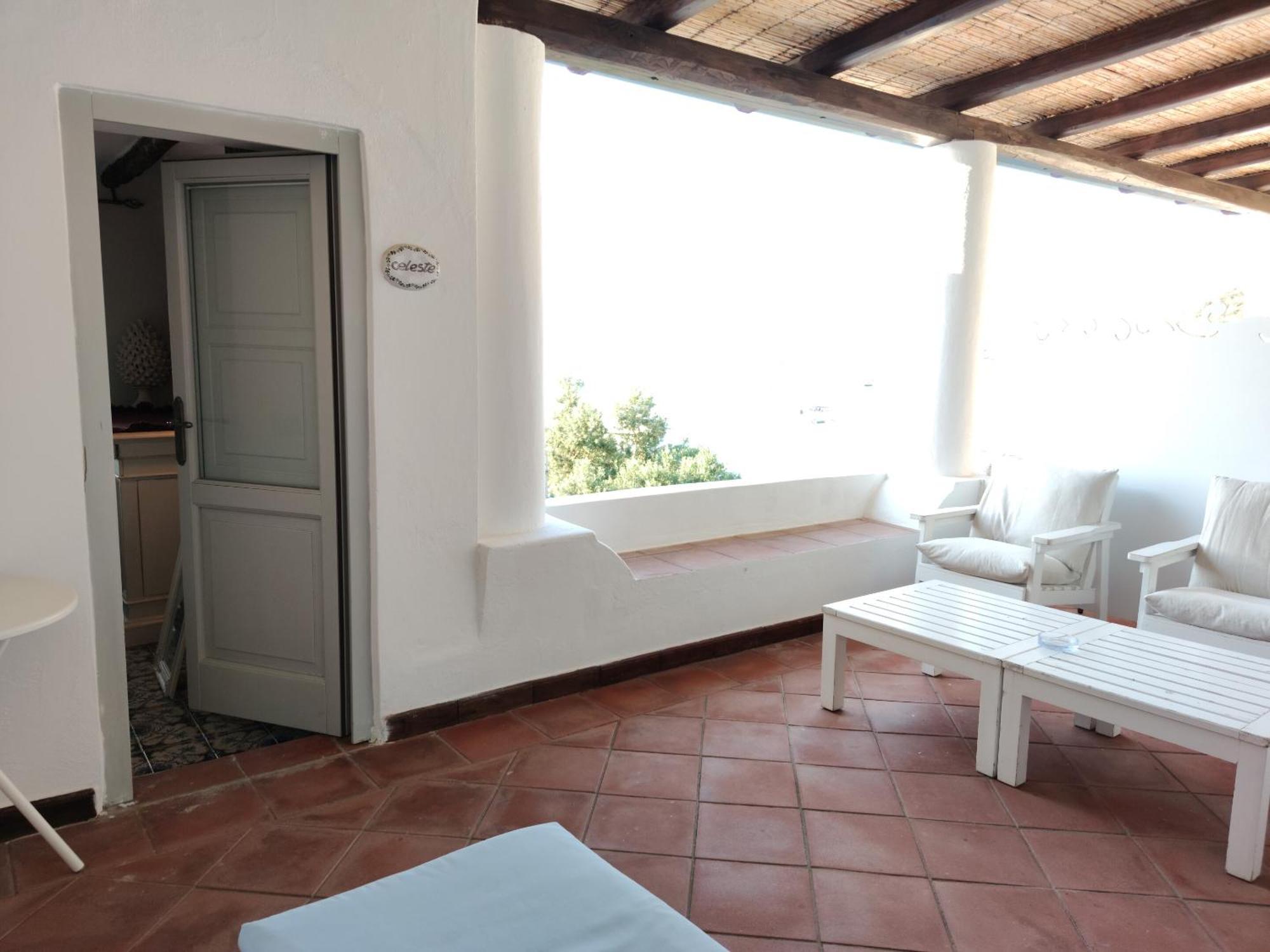 Hotel Halgoduria Santa Marina Salina Pokoj fotografie